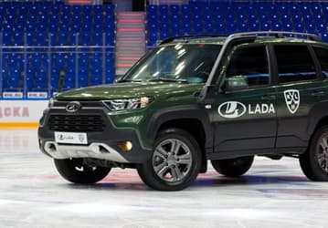 Самая дорогая «Нива» подешевела в России: АвтоВАЗ переписал цену на Lada Niva Travel KHL 2024
