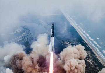 Starship с третьей попытки облетел вокруг земного шара