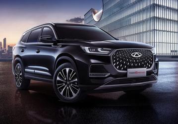 С приходом весны в России существенно подешевели кроссоверы Chery: скидки достигают 300 тыс. рублей