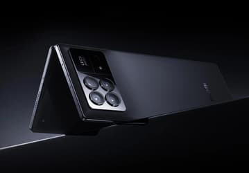Раскладушка Xiaomi уложит на лопатки Samsung Galaxy Z Flip и всех остальных конкурентов? Смартфону приписывают огромный для этого класса аккумулятор