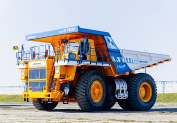 Экологично и экономично. Представлен 130-тонный БелАЗ-7513Р