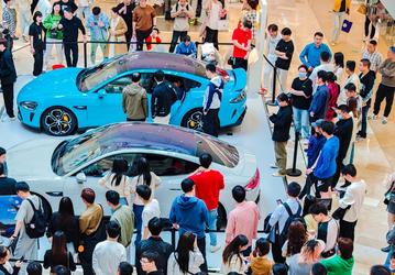 «Цель состоит в том, чтобы Xiaomi однажды превзошла Tesla». Xiaomi SU7 сразился в реальном тесте с Zeekr 001 и Tesla Model 3
