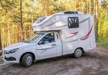 В Испании на продажу выставили почти «идеальный» кемпер на базе Lada Granta. И это не первоапрельская шутка