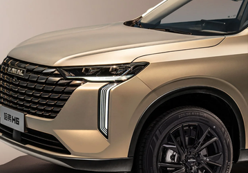 Совершенно новый Haval H6 во всей красе: новинку показали вживую со всех сторон