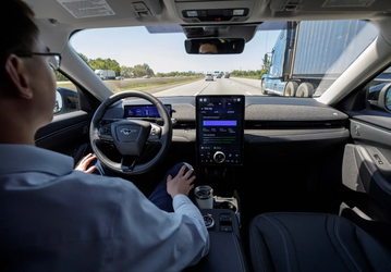 Система Ford BlueCruise стала причиной гибели людей. Началось расследование