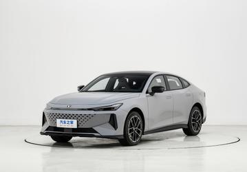 Представлен обновлённый Changan Uni-V: 190 л.с., низкий расход и до 136 км без бензина за 15,9 тыс. долларов