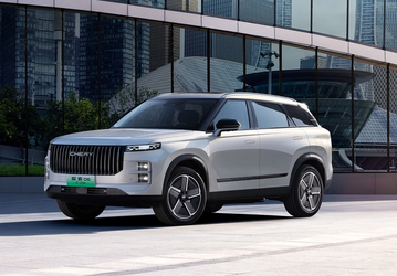 Представлены Chery Discovery 06 C-DM с расходом менее 5 л на 100 км и дешевле $18 000 и Discovery 06 Secret Knight Edition