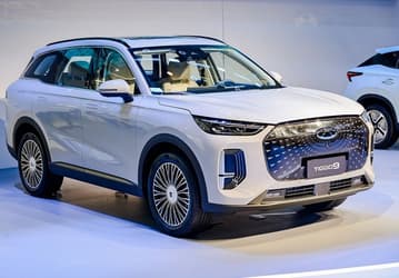 Мощность российского Chery Tiggo 9 составит 462 л.с., при этом расходовать он будет всего 5,2 л / 100 км