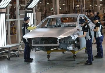 В мае на бывшем российском заводе Mercedes соберут 360 машин