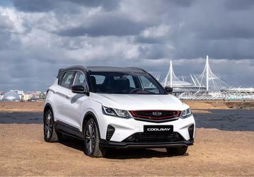 Трёхлетние Geely Coolray и Chery Tiggo 4 оказались хорошим вложением: эти машины можно продать в 2,5 раза дороже, чем они стоили на момент покупки