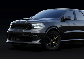 Последний Dodge Durango SRT с 6,4-литровым двигателем Hemi V8 стоит 91 000 долларов в США