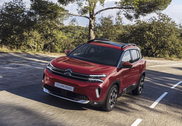 Российские Citroen C5 Aircross начинают продавать онлайн с доставкой на автовозах