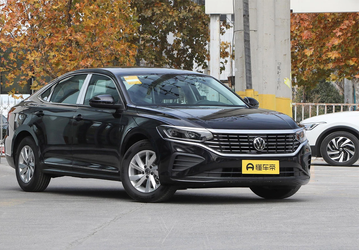 В Россию приехала партия новых Volkswagen Passat