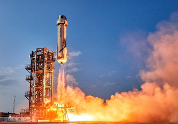 Поехали: состоялся первый запуск корабля New Shepard с 2022 года. На борту был 90-летний ветеран ВВС США
