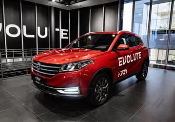 На электромобиль Evolute i-Joy установят батарею российского производства