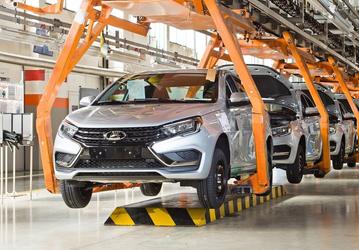 Продажи Lada Vesta NG выросли в 26 раз за год, в этом году планируют выпустить вдвое больше машин