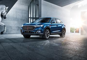 Полноприводный премиум-кроссовер Hongqi HS5 подешевел в России