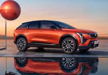Представлен недорогой Cadillac Optiq 2025 с 33-дюймовым экраном и пожизненной гарантией на электрические системы