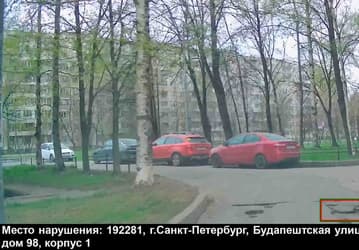 В Санкт-Петербурге нейросеть начала выписывать штрафы за ямы на дорогах