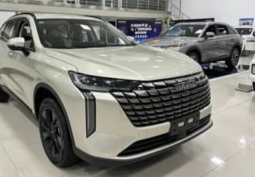 Совершенно новый Haval H6 появился у дилеров в Китае. Цены — от 17 тыс. долларов