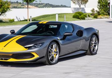 В продаже в России появилась Ferrari 296 GTB: суперкар с рекордной удельной мощностью оценили всего в 47 млн рублей