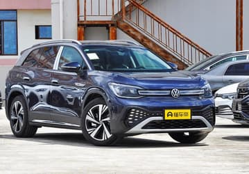 Чтобы владеть электрическим кроссовером Volkswagen ID. 6, нужно быть миллионером: за пять лет на содержание машины уйдет более 3 млн рублей