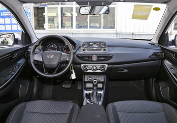 «Китайский Solaris» подешевел на полмиллиона рублей. Hyundai Celesta предлагают уже по 1,65 млн рублей