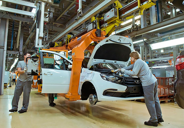 АвтоВАЗ разогнался: завод выпускает уже по 40 тыс. машин в месяц