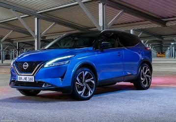 У российских дилеров обнаружились огромные запасы японских кроссоверов Nissan и Mitsubishi ценой 2,6-2,8 млн рублей. Что это за машины?