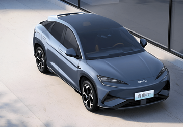 Первый автомобиль на новейшей платформе, с системой «Глаз бога», самым высокооборотистым двигателем и очень быстрой зарядкой — за $26 250. Представлен BYD Sea Lion 07