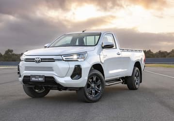 Toyota начнет выпускать совершенно новый Toyota Hilux. Что о нём известно?