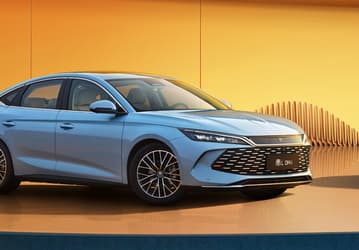 Как тебе такое, Илон Маск? BYD продала уже почти 1,3 миллиона машин в 2024 году