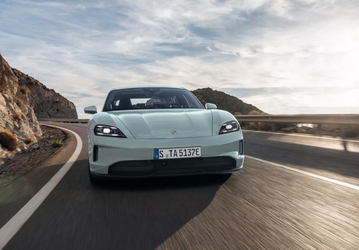 Porsche заплатит 4500 долларов за переход с Tesla на Taycan 