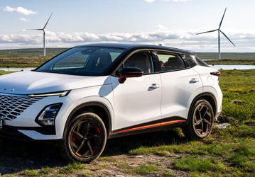 Бренд Omoda переписал цены на хитовый кроссовер Omoda C5 и седан Omoda S5. Сколько они сейчас стоят?