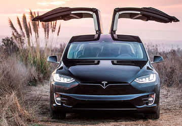 Tesla уволила десятки тысяч человек, сотрудники завода боятся июльских сокращений