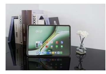 В сеть попало множество живых фото планшета OnePlus Pad Pro