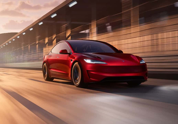 Самая мощная и быстрая Tesla Model 3 Performance поступила в продажу в Китае