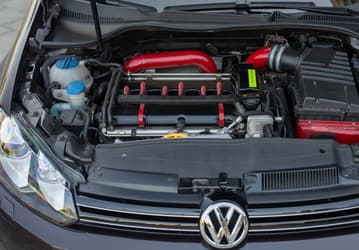 Volkswagen создал секретный Golf: с мотором VR6 мощностью 470 л.с., тормозами от Audi RS6 и колёсными дисками от Lamborghini