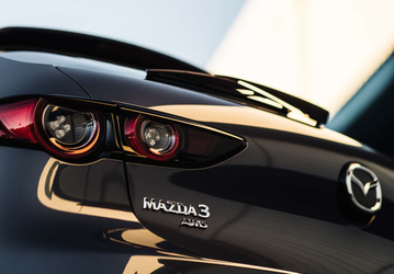 Представлена Mazda3 2025. Она дешевле прошлогодней модели