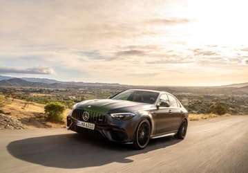 В России начали продавать новейший Mercedes-AMG C 63 SE Performance