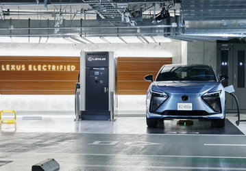 Toyota взяла пример с Tesla и открыла зарядные станции Lexus для других электромобилей