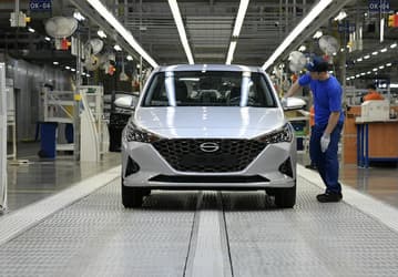 На бывшем заводе Hyundai в Санкт-Петербурге собрали 2800 автомобилей за май