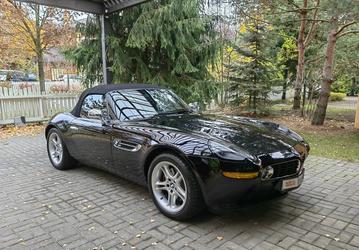 Редкий родстер BMW Z8 продают в России по цене трех Land Cruiser 300