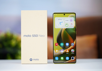 Представлен современный смартфон Moto S50 Neo дешевле $200. Опубликованы живые фото
