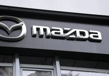 Глава Mazda публично извинился за фальсификацию данных при краш-тестах машин
