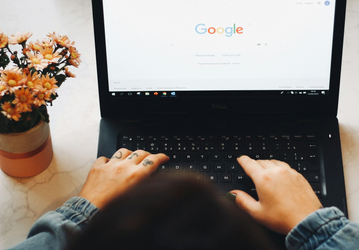 Эксперимент не удался: Google убирает бесконечные результаты поиска
