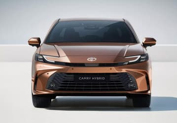 В Европе стартуют продажи новой Toyota Camry — цены почти в два раза выше, чем в Китае