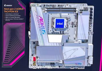 Gigabyte совершила «переворот» в индустрии. Представлена Z Aorus Tachyon ICE, у которой сокет повернут на 90 градусов, а вместо слотов для памяти — разъемы M.2
