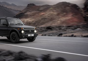 АвтоВАЗ выпускает Lada Niva с задним приводом — из-за нехватки комплектующих