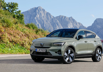 В России начали продавать новые Volvo C40